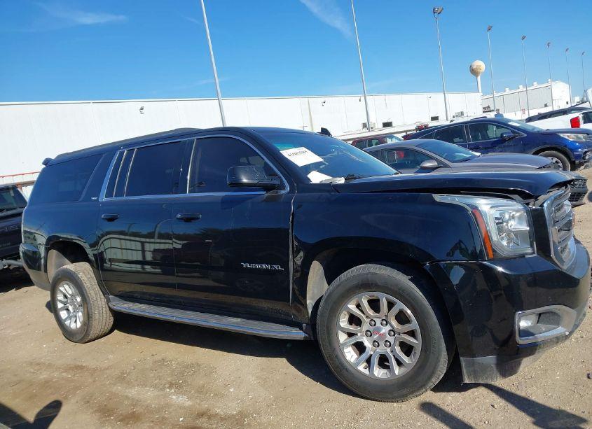 Photo 13 of 2017 Gmc Yukon XL SLT (VIN 1GKS1GKC4HR399433)