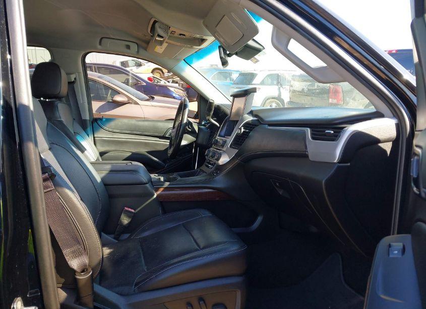 Photo 5 of 2017 Gmc Yukon XL SLT (VIN 1GKS1GKC4HR399433)