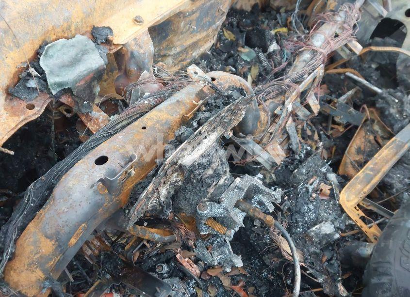 Photo 7 of 2017 Gmc Yukon XL SLT (VIN 1GKS1GKC7HR130276)