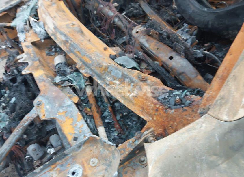 Photo 9 of 2017 Gmc Yukon XL SLT (VIN 1GKS1GKC7HR130276)