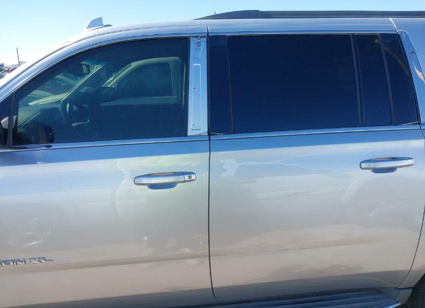 Photo 14 of 2015 Gmc Yukon XL 1500 SLE (VIN 1GKS1GKC8FR513494)