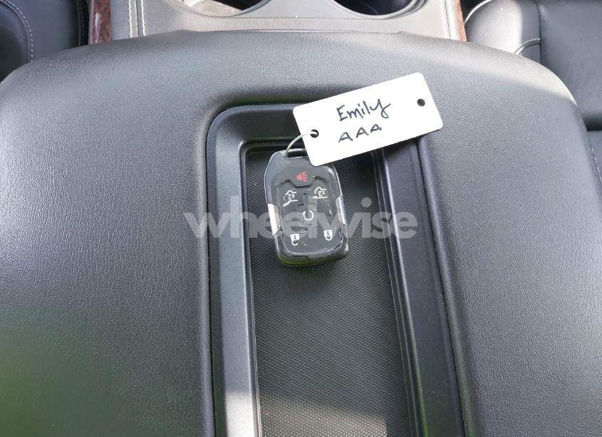 Photo 11 of 2019 Gmc Yukon XL SLT (VIN 1GKS1GKCXKR323920)