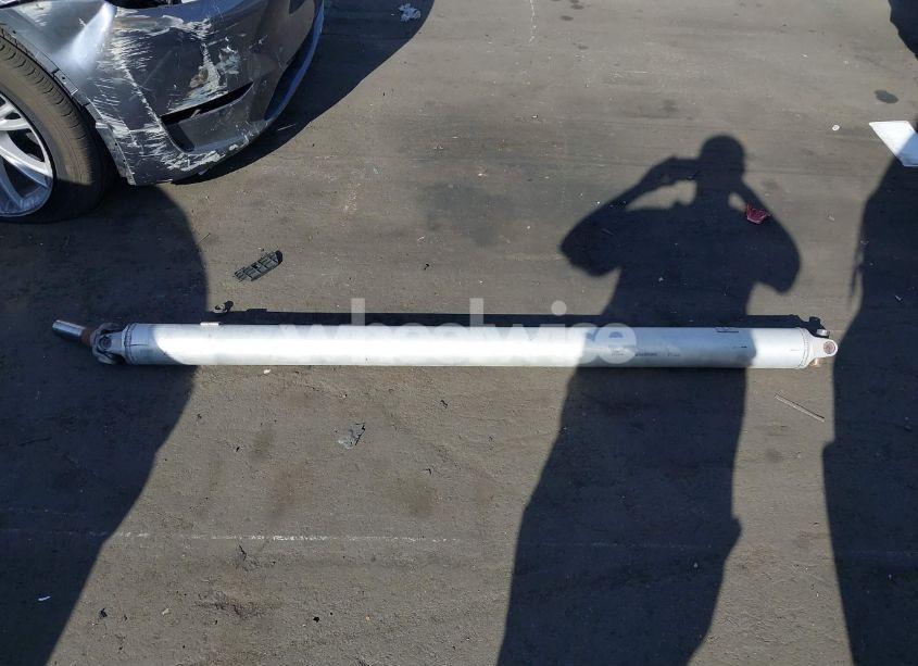 Photo 12 of 2019 Gmc Yukon XL SLT (VIN 1GKS1GKCXKR323920)