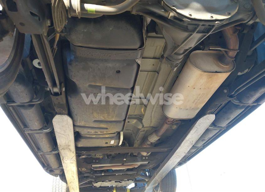 Photo 20 of 2019 Gmc Yukon XL SLT (VIN 1GKS1GKCXKR323920)