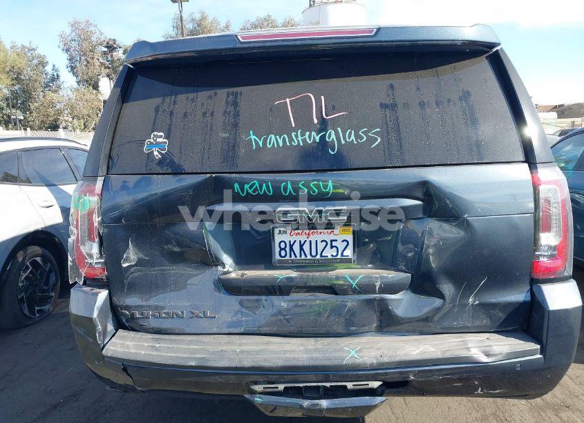 Photo 6 of 2019 Gmc Yukon XL SLT (VIN 1GKS1GKCXKR323920)