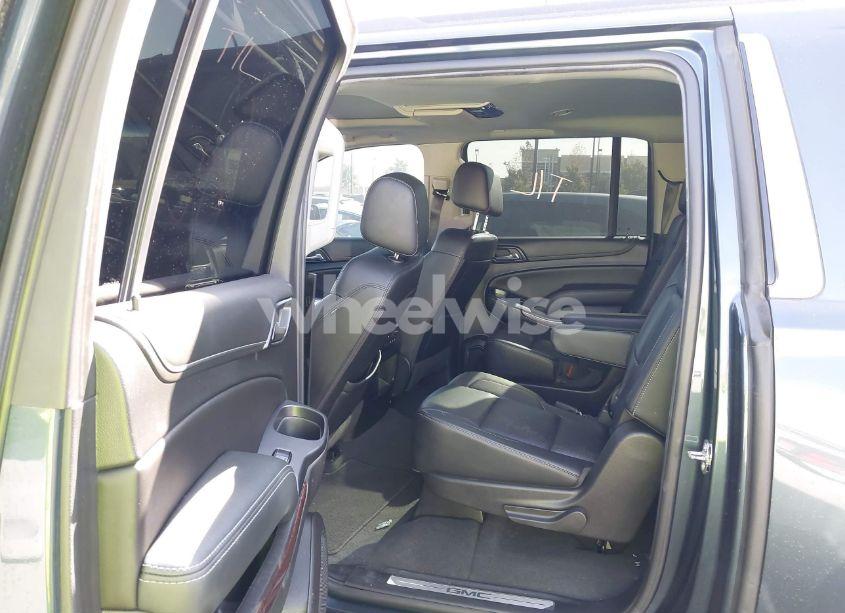 Photo 8 of 2019 Gmc Yukon XL SLT (VIN 1GKS1GKCXKR323920)