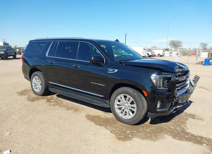 2021 Gmc Yukon XL 2WD SLT (VIN 1GKS1GKD5MR261273) main photo