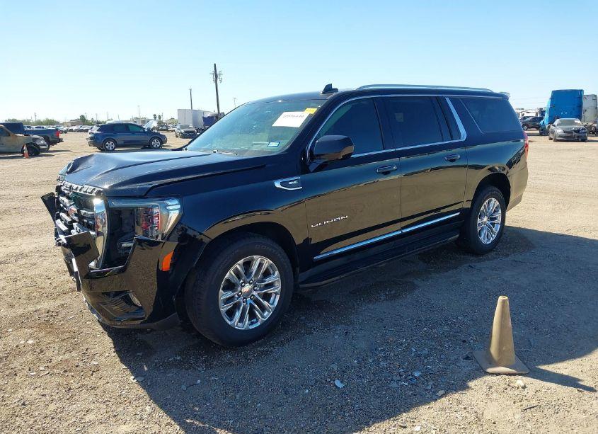 Photo 2 of 2021 Gmc Yukon XL 2WD SLT (VIN 1GKS1GKD5MR261273)