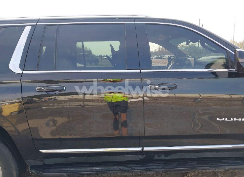 Photo 14 of 2021 Gmc Yukon XL 2WD SLT (VIN 1GKS1GKDXMR323413)