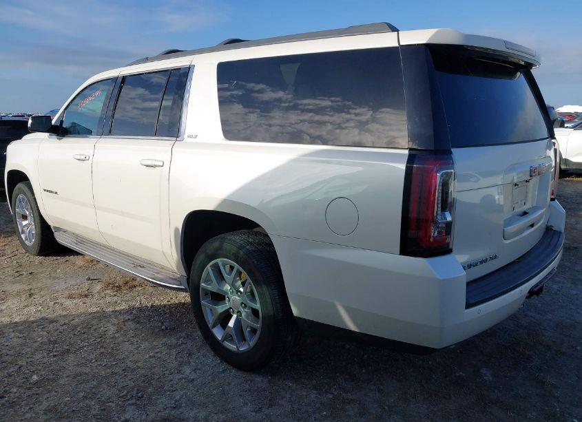 Photo 3 of 2015 Gmc Yukon XL 1500 SLT (VIN 1GKS1HKC5FR592371)