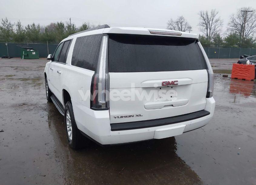 Photo 3 of 2015 Gmc Yukon XL 1500 SLT (VIN 1GKS1HKC7FR223513)