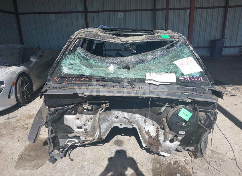 Photo 11 of 2019 Gmc Yukon XL DENALI (VIN 1GKS1HKJ2KR220057)