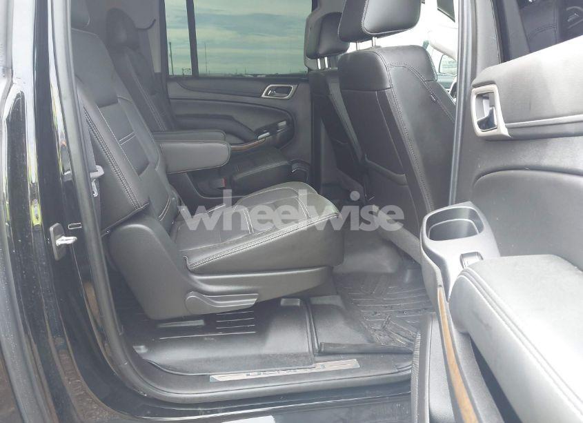 Photo 8 of 2019 Gmc Yukon XL (VIN 1GKS1HKJ5KR177396)