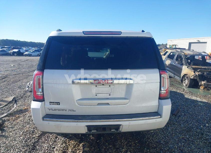 Photo 17 of 2018 Gmc Yukon XL DENALI (VIN 1GKS1HKJ6JR404903)