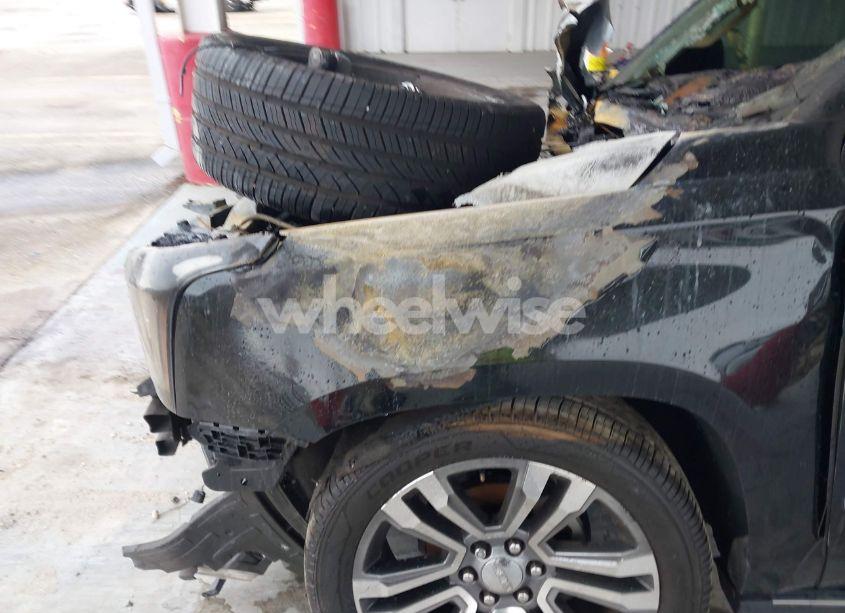 Photo 6 of 2017 Gmc Yukon XL DENALI (VIN 1GKS1HKJ8HR295130)