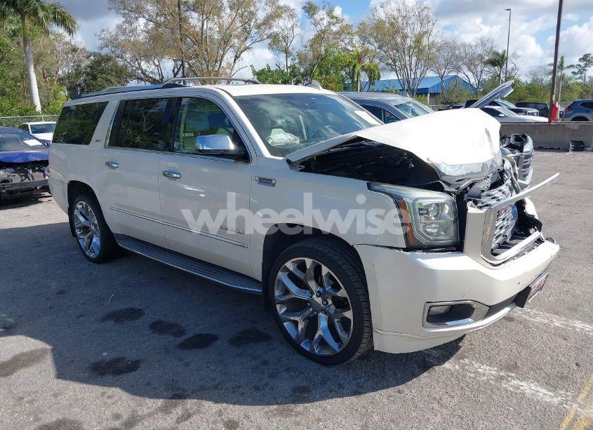 2015 Gmc Yukon XL 1500 DENALI (VIN 1GKS1JKJ0FR504266) main photo