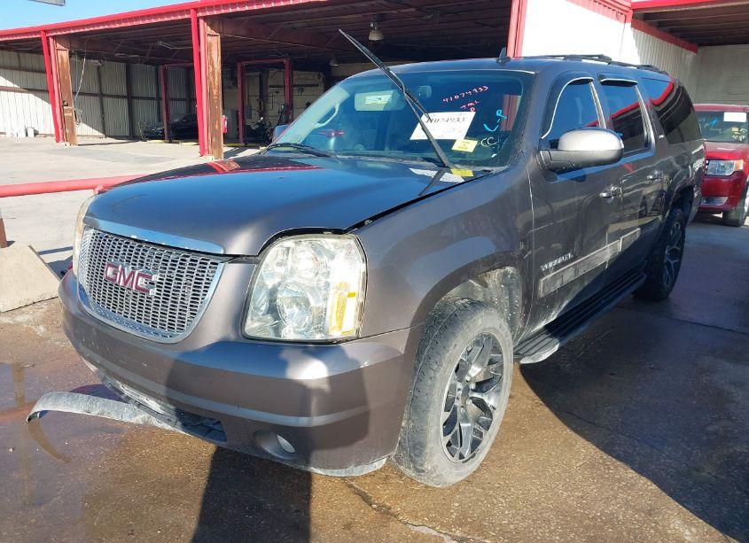 Photo 2 of 2011 Gmc Yukon XL 1500 SLT (VIN 1GKS1KE02BR297446)