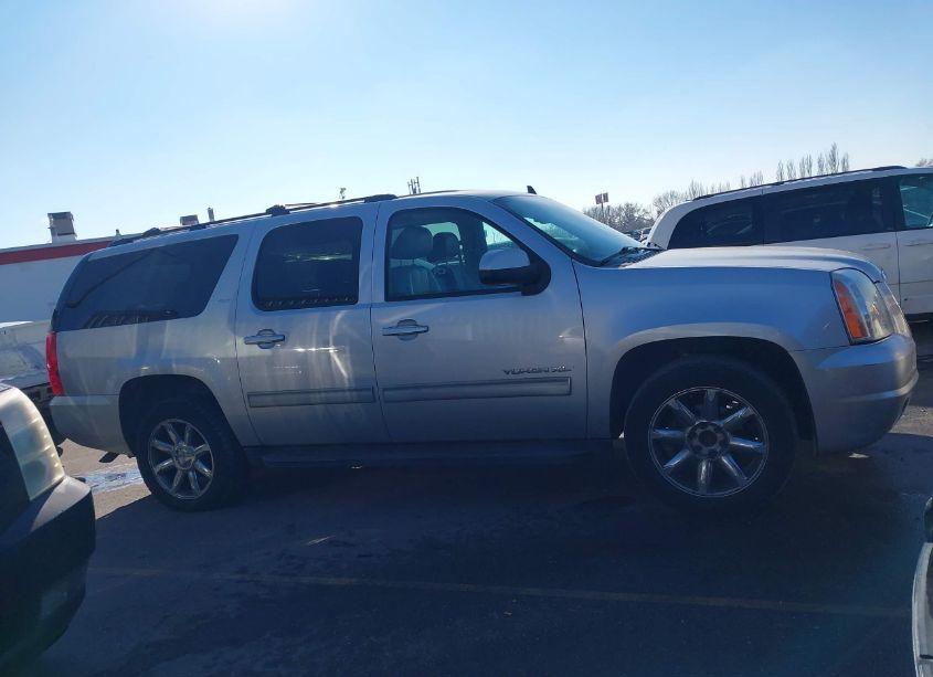 Photo 13 of 2011 Gmc Yukon XL 1500 SLT (VIN 1GKS1KE02BR334284)