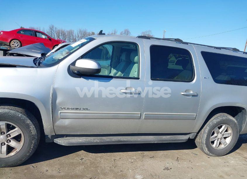 Photo 14 of 2011 Gmc Yukon XL 1500 SLT (VIN 1GKS1KE05BR386637)