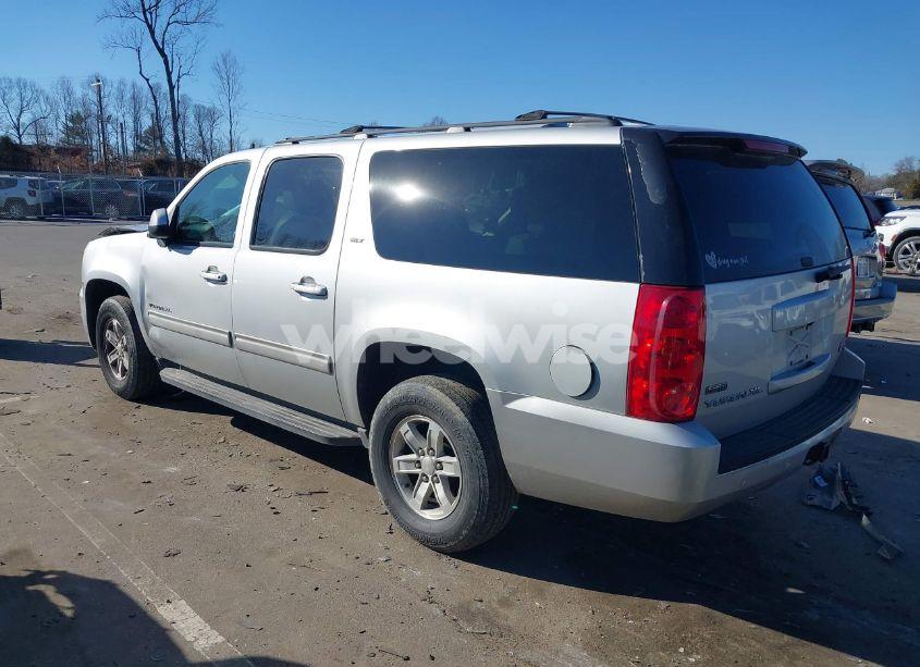 Photo 3 of 2011 Gmc Yukon XL 1500 SLT (VIN 1GKS1KE05BR386637)