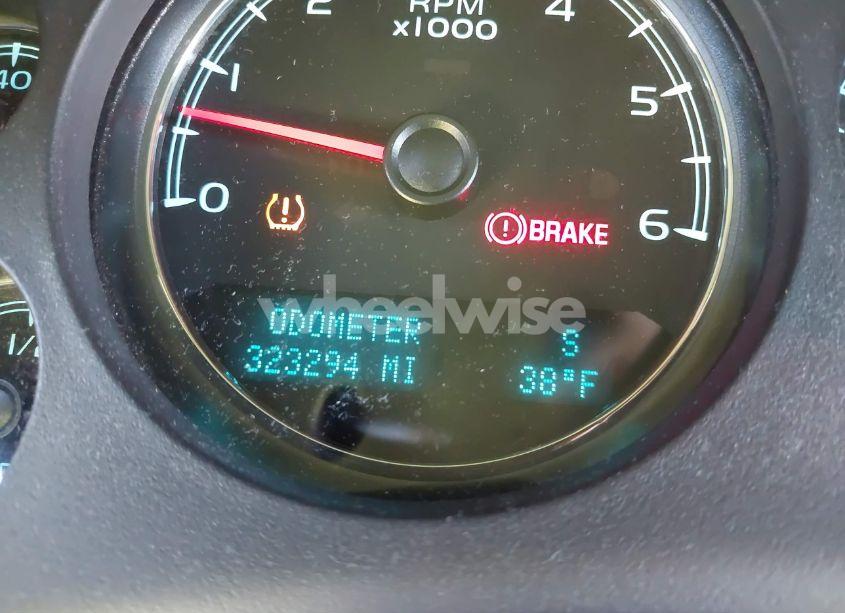 Photo 15 of 2011 Gmc Yukon XL 1500 SLT (VIN 1GKS1KE06BR174460)