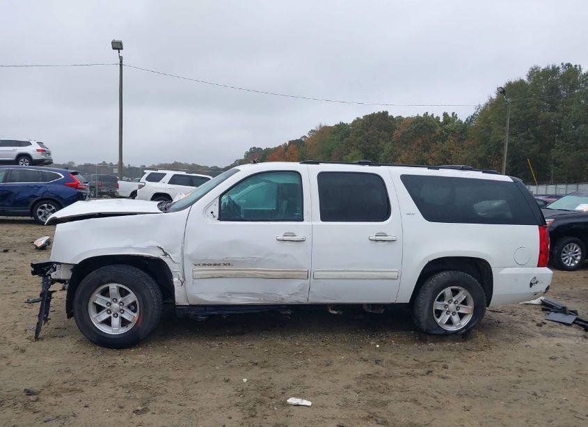 Photo 15 of 2013 Gmc Yukon XL 1500 SLT (VIN 1GKS1KE08DR310350)