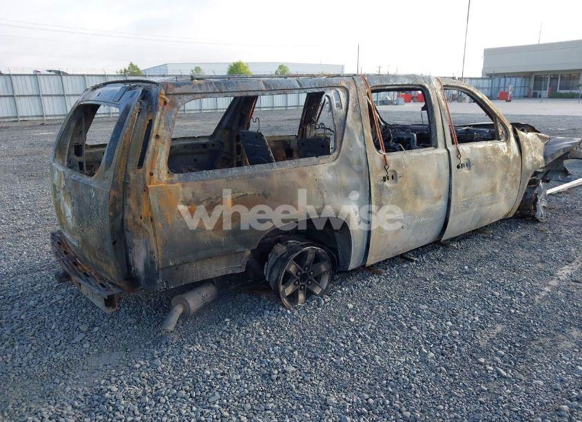 Photo 4 of 2011 Gmc Yukon XL 1500 SLT (VIN 1GKS1KE0XBR278126)