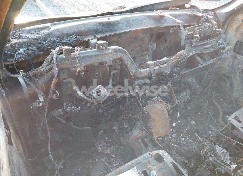 Photo 7 of 2011 Gmc Yukon XL 1500 SLT (VIN 1GKS1KE0XBR278126)