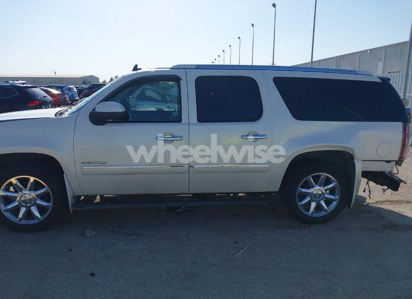 Photo 15 of 2011 Gmc Yukon XL 1500 DENALI (VIN 1GKS1MEF0BR257589)