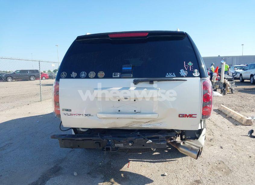 Photo 17 of 2011 Gmc Yukon XL 1500 DENALI (VIN 1GKS1MEF0BR257589)