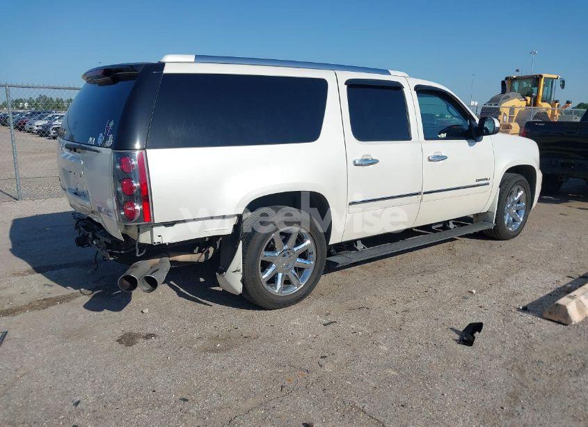 Photo 4 of 2011 Gmc Yukon XL 1500 DENALI (VIN 1GKS1MEF0BR257589)