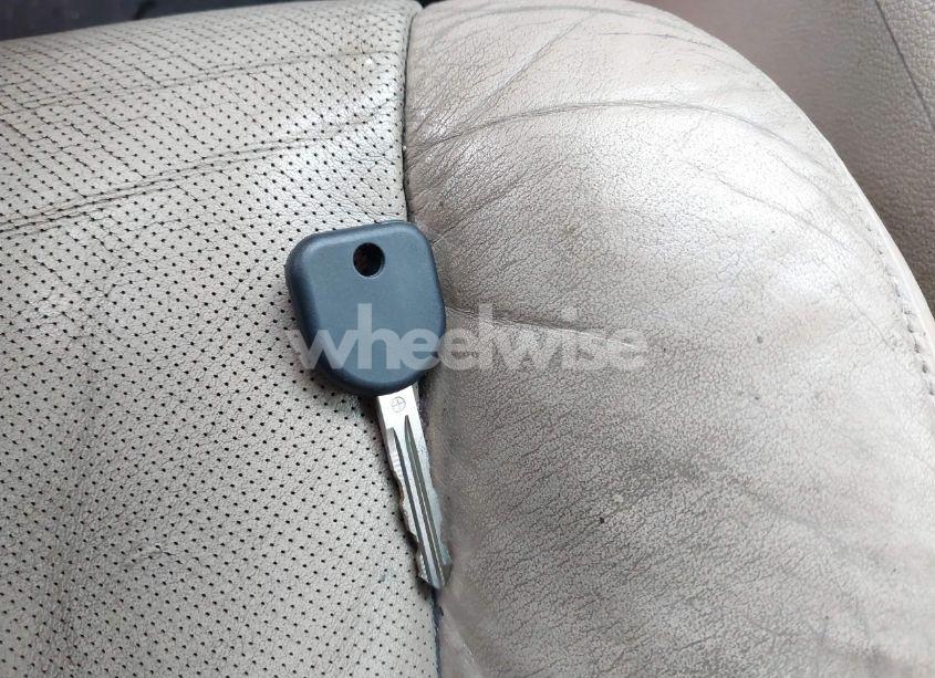 Photo 11 of 2011 Gmc Yukon XL 1500 DENALI (VIN 1GKS1MEF2BR168705)