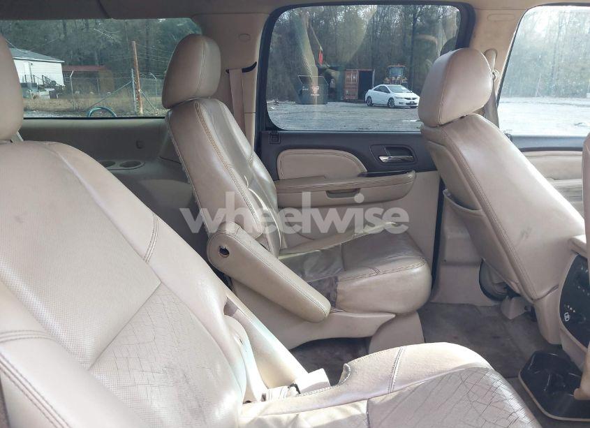 Photo 8 of 2011 Gmc Yukon XL 1500 DENALI (VIN 1GKS1MEF2BR168705)