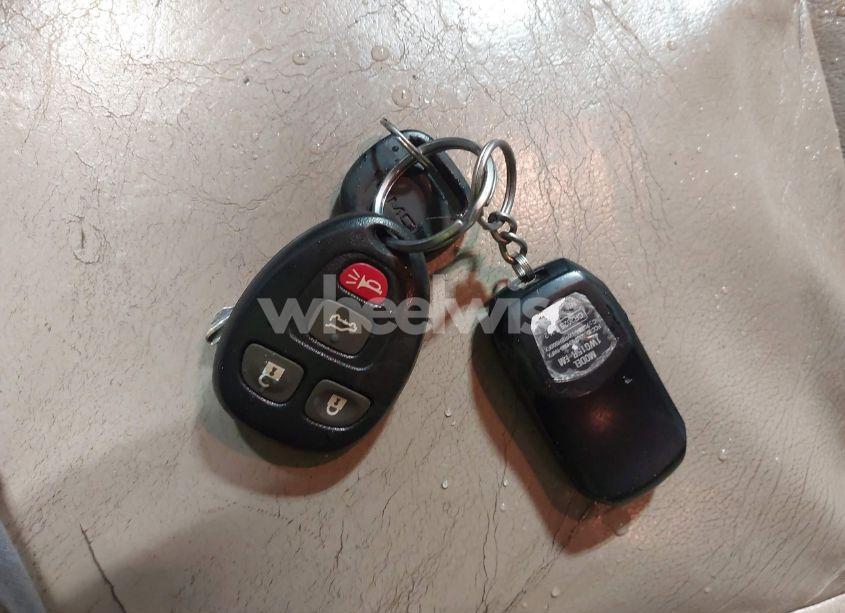 Photo 11 of 2011 Gmc Yukon SLE (VIN 1GKS2AE01BR233860)