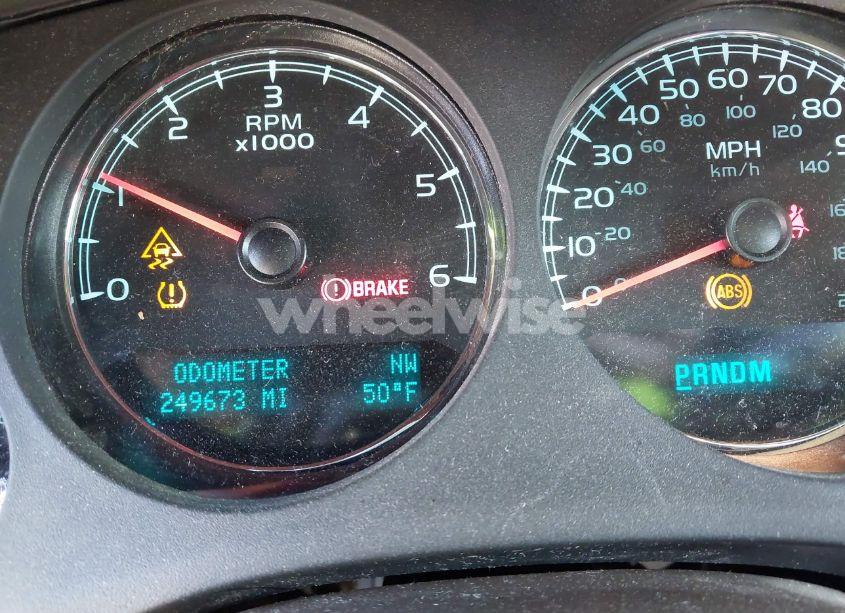 Photo 15 of 2011 Gmc Yukon SLE (VIN 1GKS2AE0XBR249314)