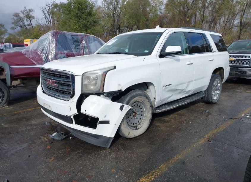 Photo 2 of 2017 Gmc Yukon SLE (VIN 1GKS2AKC0HR235624)