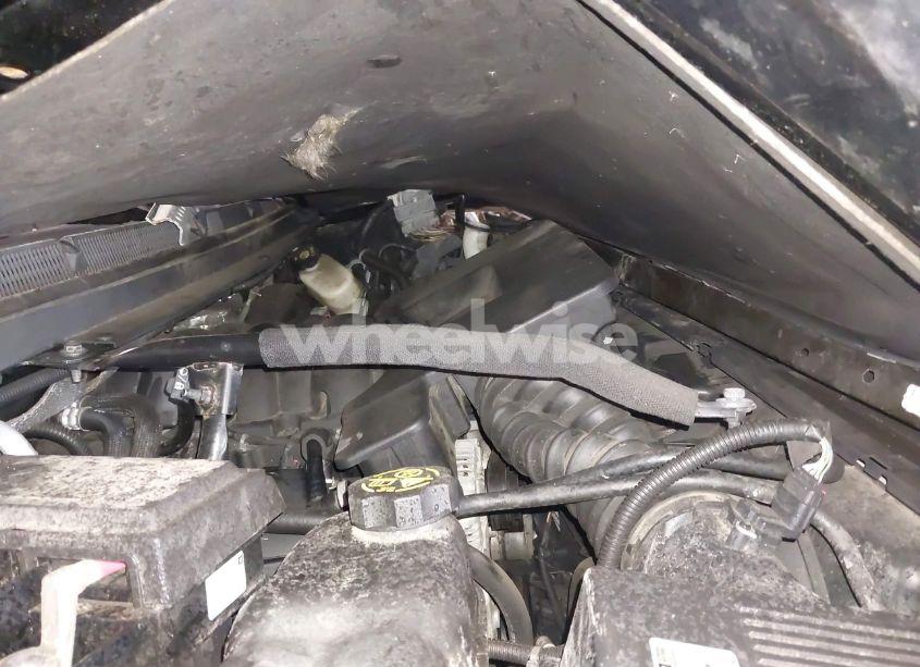 Photo 10 of 2017 Gmc Yukon SLE (VIN 1GKS2AKC1HR193853)