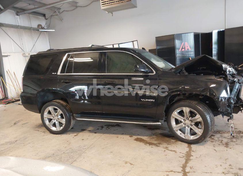 Photo 13 of 2017 Gmc Yukon SLE (VIN 1GKS2AKC1HR193853)