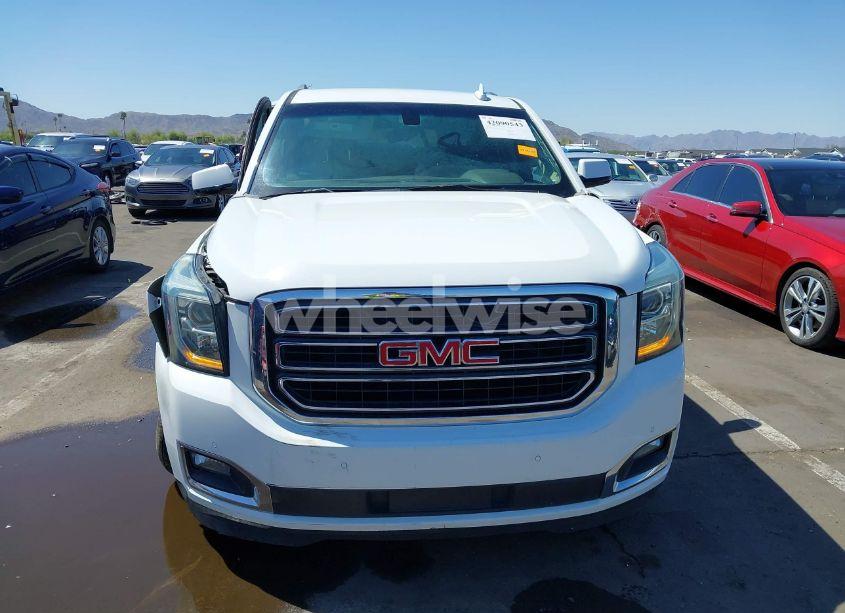 Photo 12 of 2016 Gmc Yukon SLE (VIN 1GKS2AKC6GR199646)