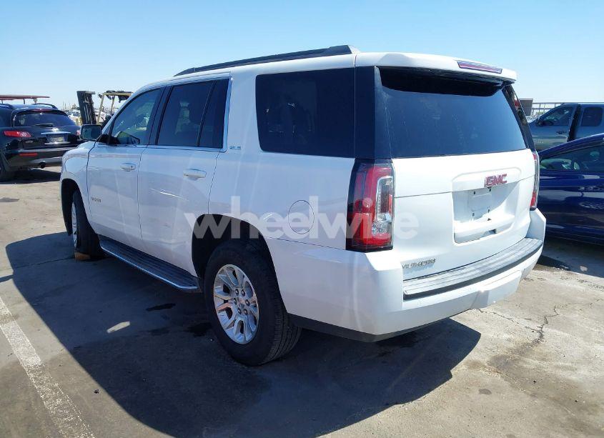 Photo 3 of 2016 Gmc Yukon SLE (VIN 1GKS2AKC6GR199646)