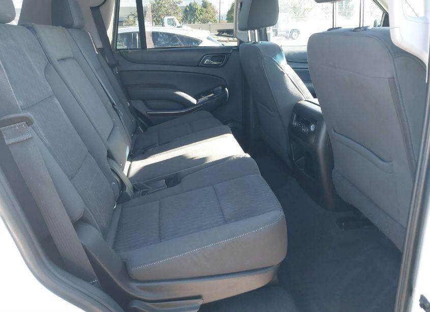 Photo 8 of 2019 Gmc Yukon SLE (VIN 1GKS2AKC7KR400527)