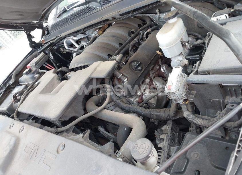 Photo 10 of 2015 Gmc Yukon SLE (VIN 1GKS2AKC9FR668999)