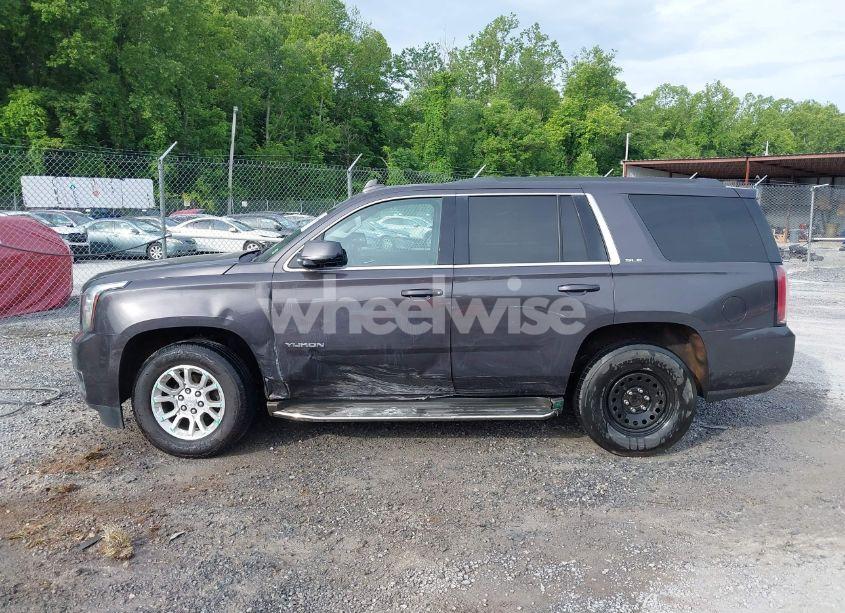 Photo 14 of 2015 Gmc Yukon SLE (VIN 1GKS2AKC9FR668999)
