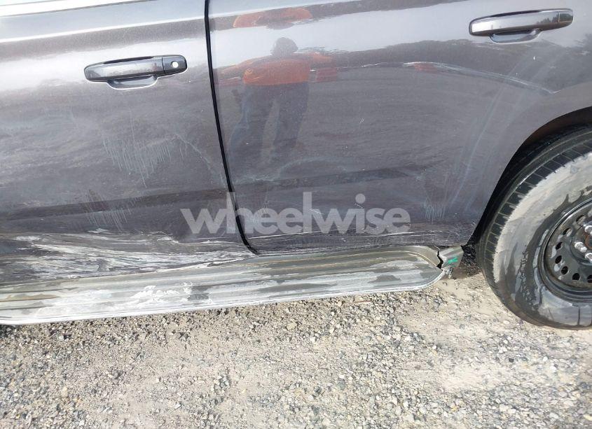 Photo 18 of 2015 Gmc Yukon SLE (VIN 1GKS2AKC9FR668999)