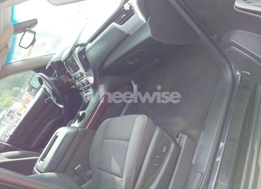 Photo 5 of 2015 Gmc Yukon SLE (VIN 1GKS2AKC9FR668999)