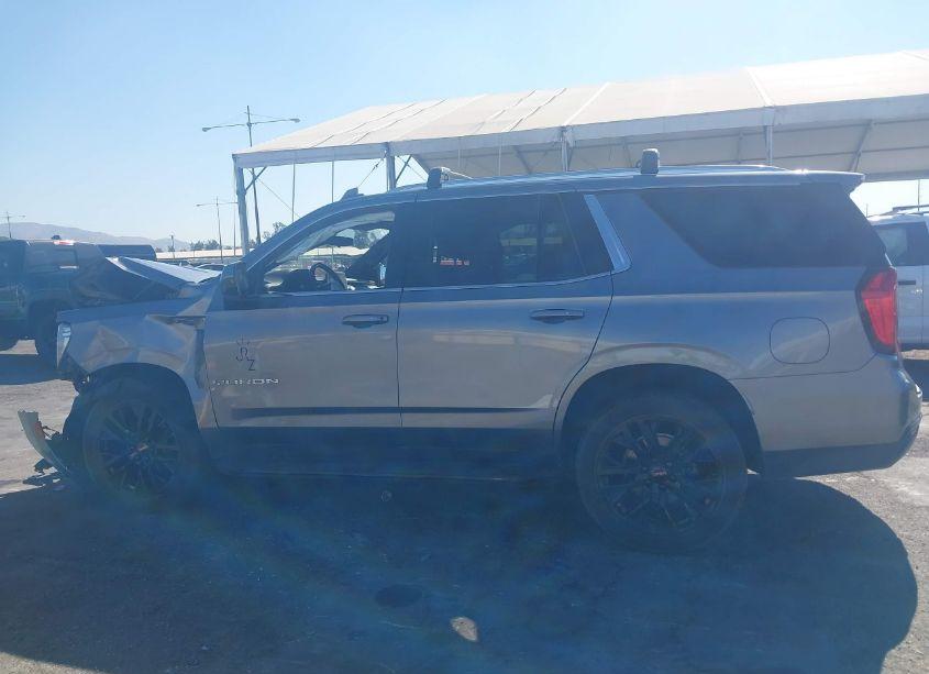 Photo 14 of 2021 Gmc Yukon 4WD SLE (VIN 1GKS2AKT3MR472344)