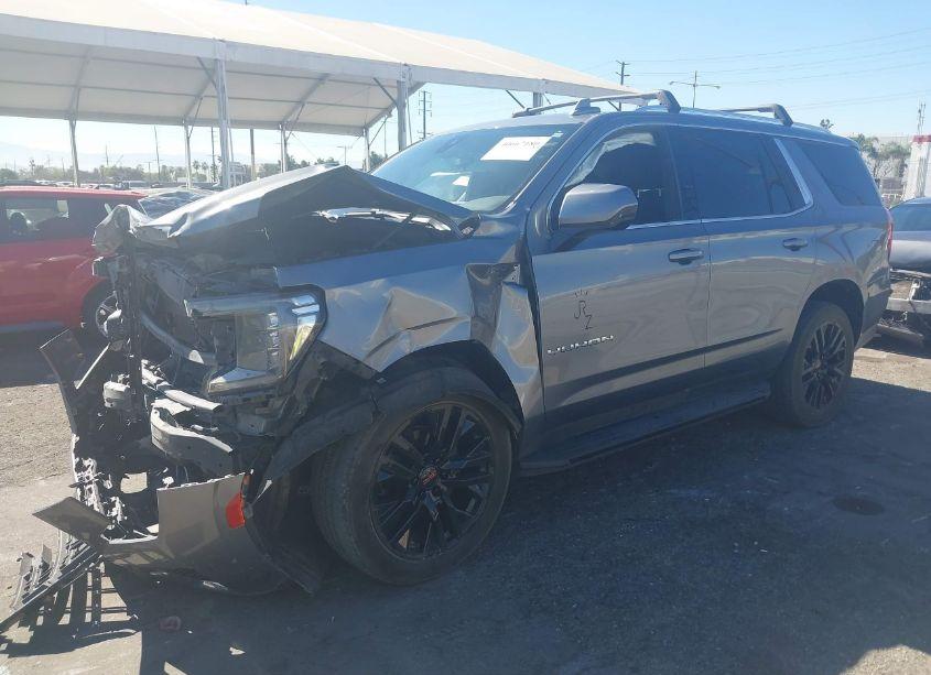 Photo 2 of 2021 Gmc Yukon 4WD SLE (VIN 1GKS2AKT3MR472344)