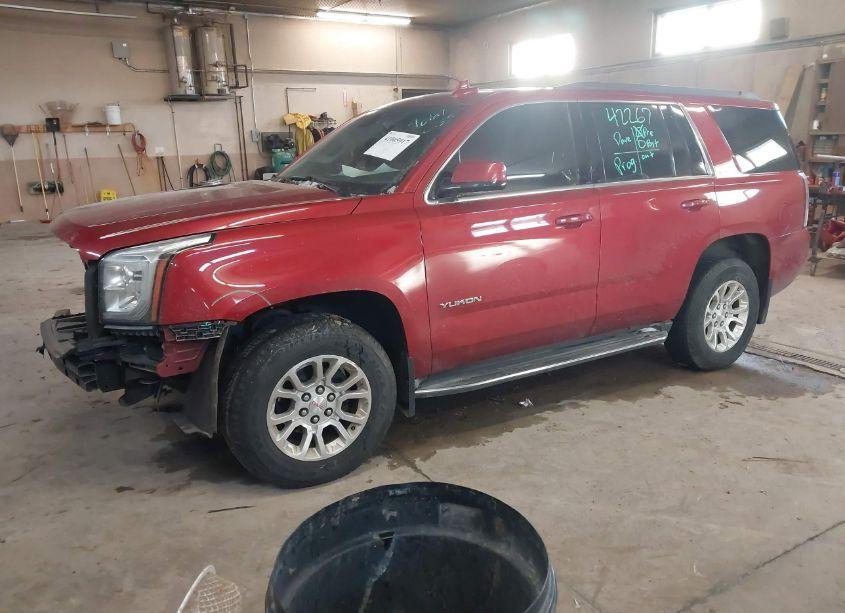 Photo 2 of 2015 Gmc Yukon SLT (VIN 1GKS2BKC2FR543011)