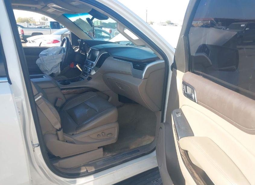 Photo 5 of 2015 Gmc Yukon SLT (VIN 1GKS2BKC2FR660247)