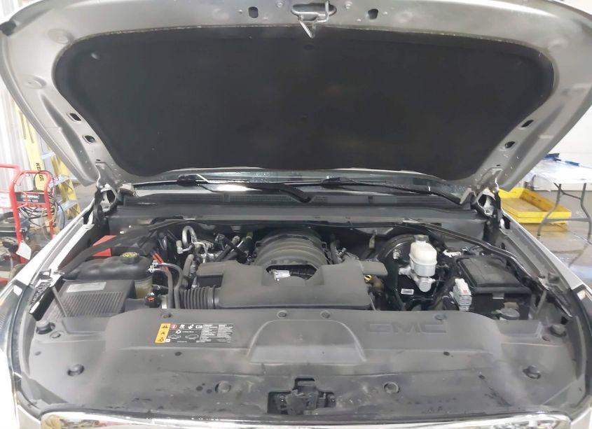 Photo 10 of 2019 Gmc Yukon SLT (VIN 1GKS2BKC4KR103415)